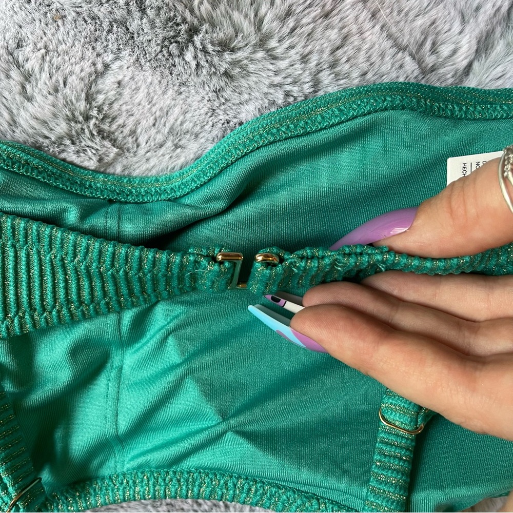 Green and Gold Adjustable Sparkle Bikini Top from Old Navy Size Medium NWT - Picture 7 of 10